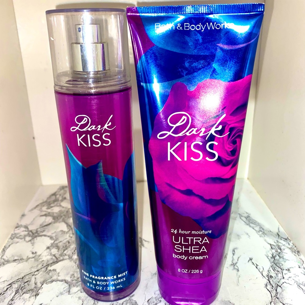 Bath & Body Works Dark Kiss